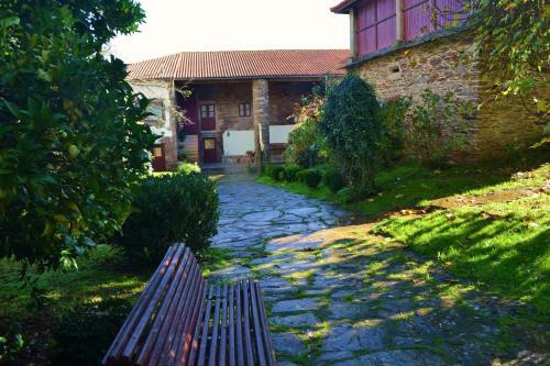Hostal A Pena De Augasantas