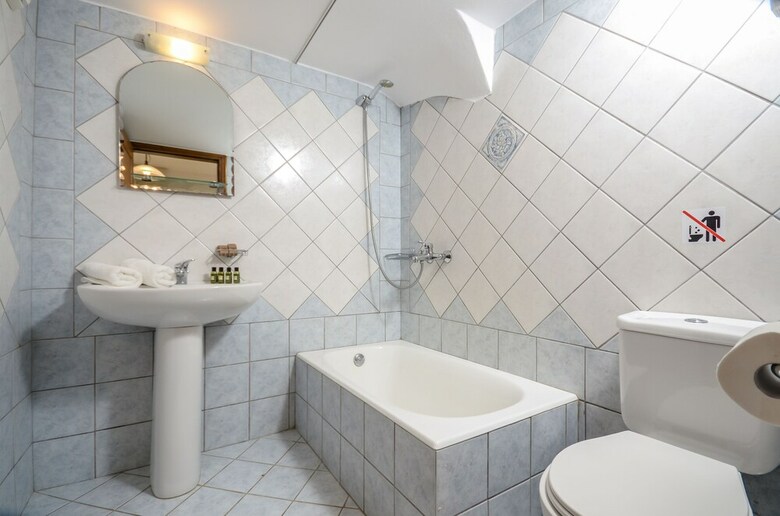 Apartamentos Glaronissi Beach