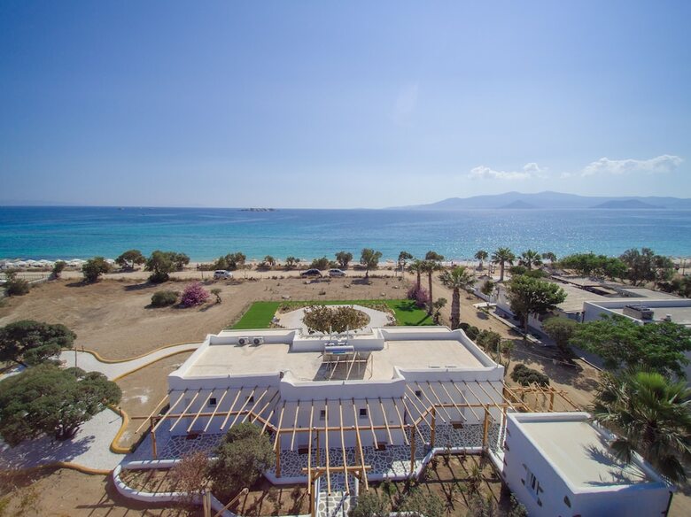 Apartamentos Glaronissi Beach