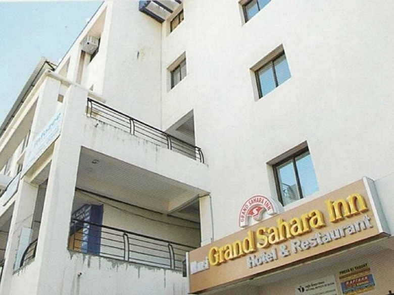 Hotel Grand Sahara Inn