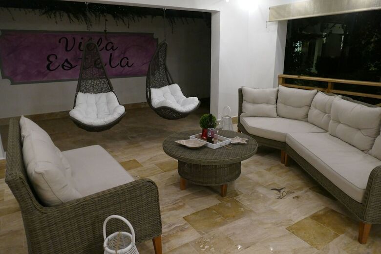 Apartamentos Villa Estela At Monserrat 2