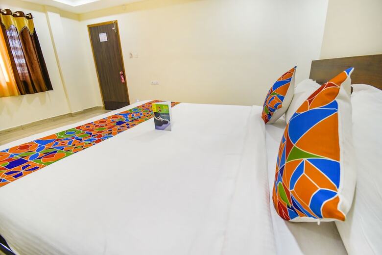Fabhotel Lotus Grand