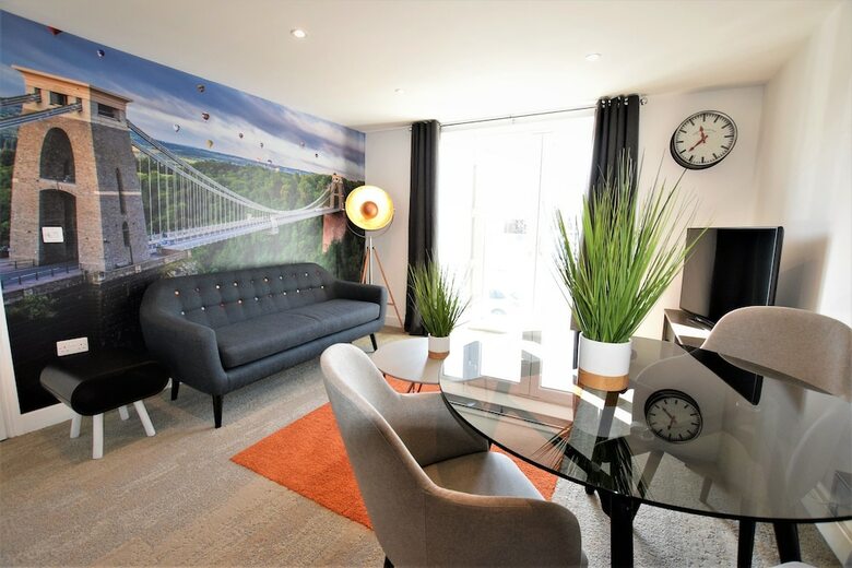 Jims Place - Your Apartment