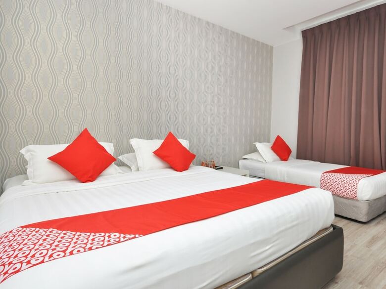 Oyo 886 Ada Hotel & Apartment