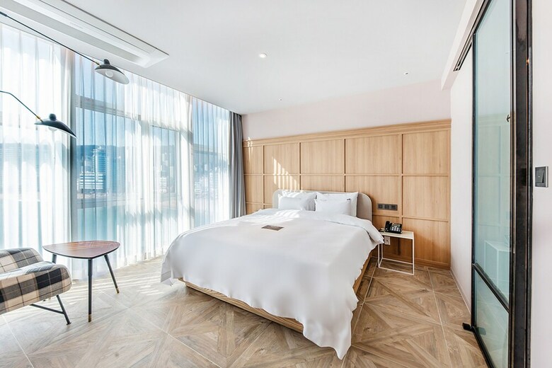 Hotel H Avenue Gwangalli Beach
