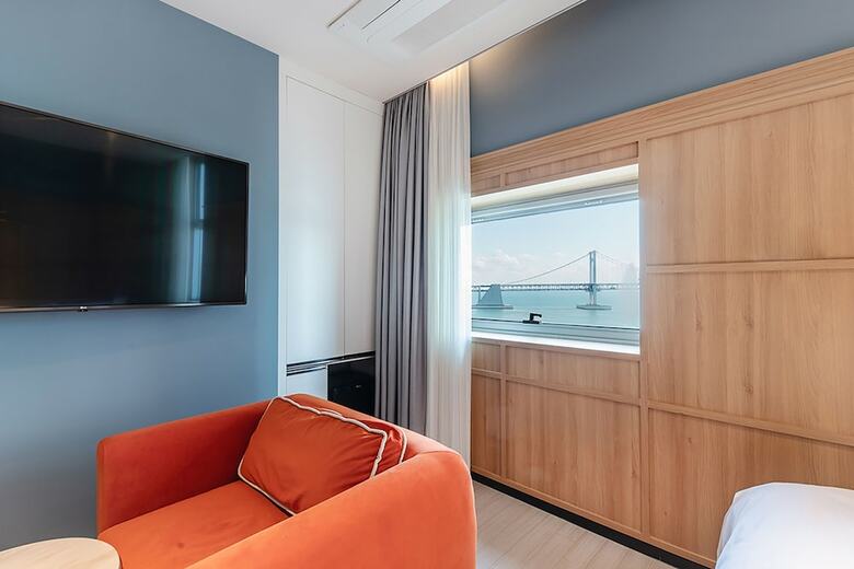Hotel H Avenue Gwangalli Beach