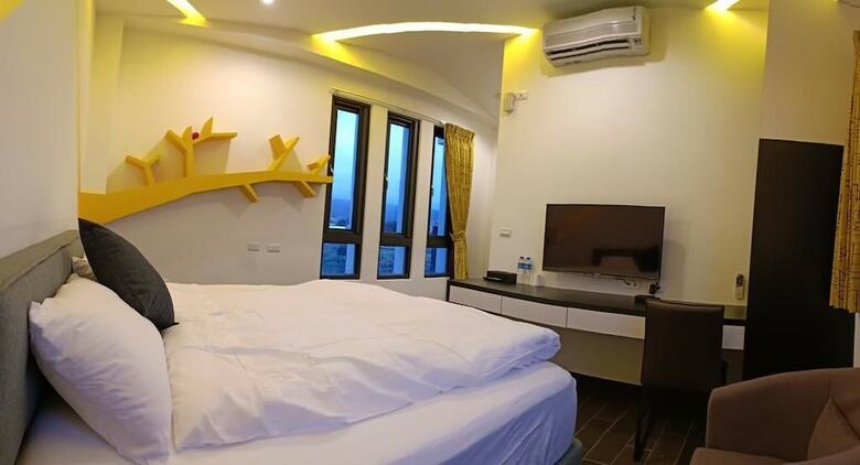 Hotel Farola Elevator Farm Homestay
