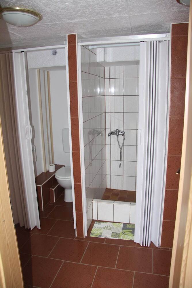 Hotel Apartmaji Bungalovi I Sotorisce Silva