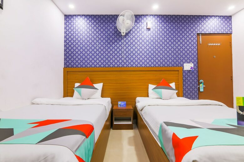 Fabhotel Avenue Inn