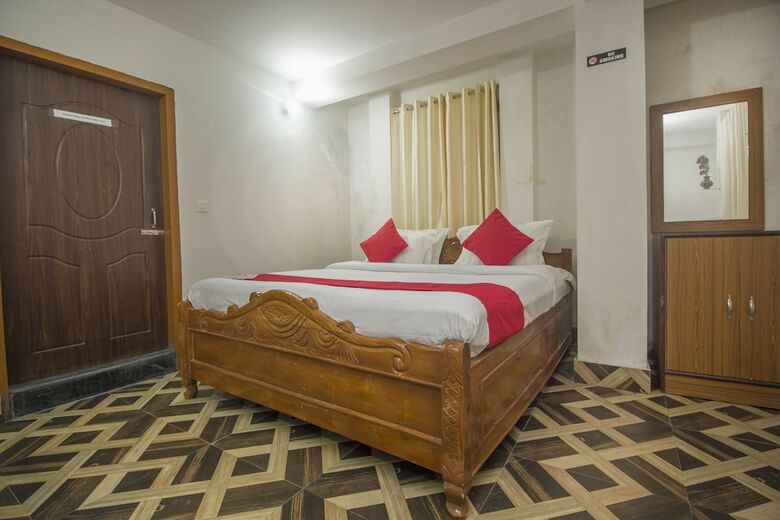 Oyo 26944 Hotel Inodoy