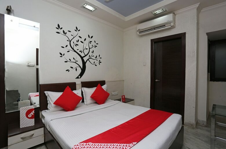 Oyo 24646 Hotel Gaurav Palace