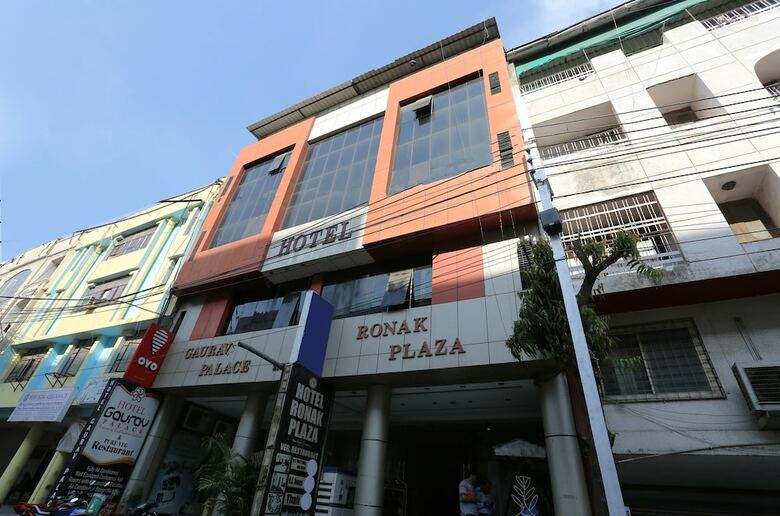 Oyo 24646 Hotel Gaurav Palace