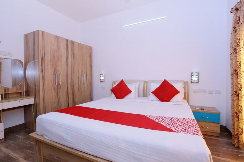 Hotel Oyo 24200 Bahri Beautiful Country
