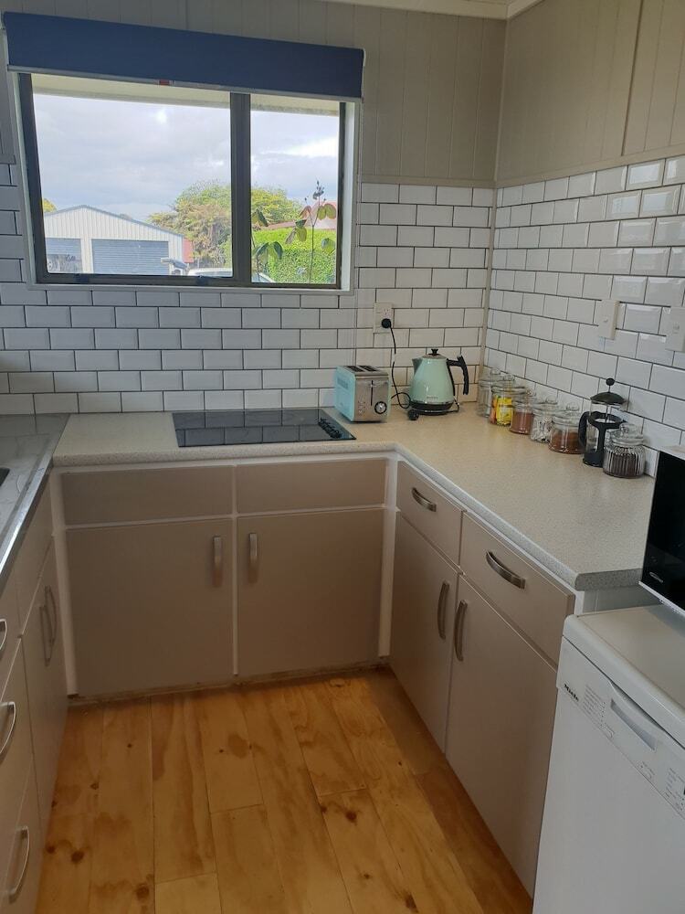 Hotel Hokitika Guest Homes
