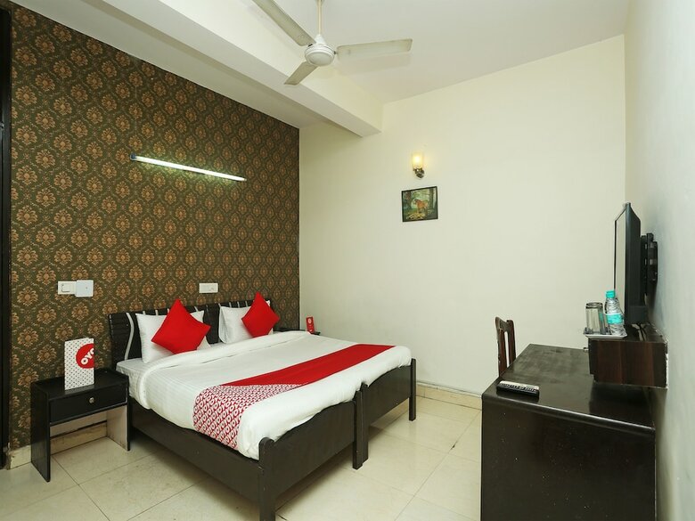 Hotel Oyo 18967 Haveli Inn