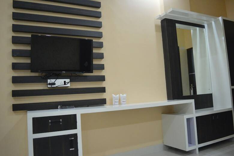 Jk Rooms 125 Hotel Mariya International