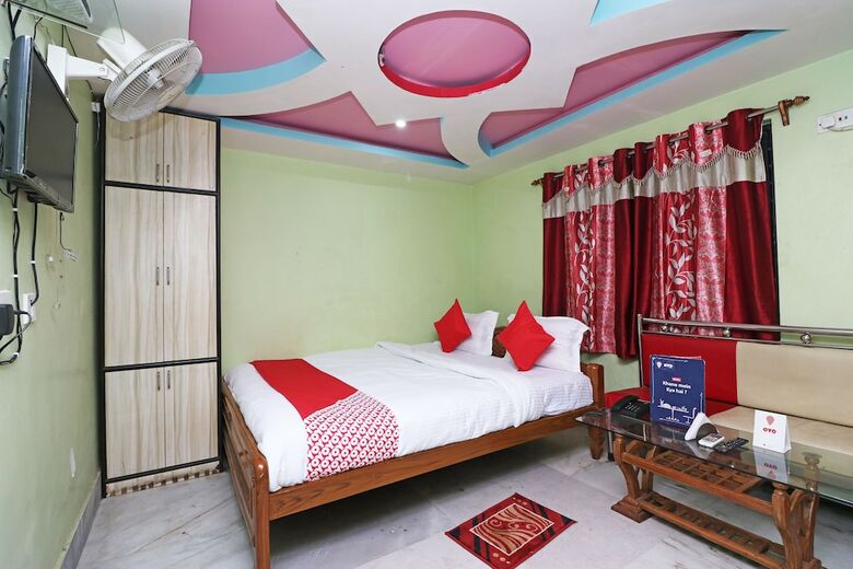 Hotel Oyo 16627 Xpress Inn