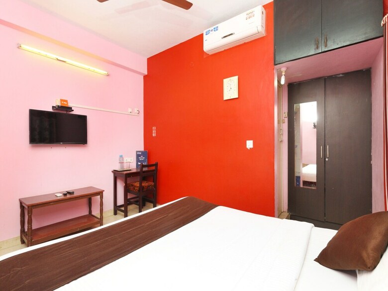 Hotel Oyo 4342 Lloyds Nest
