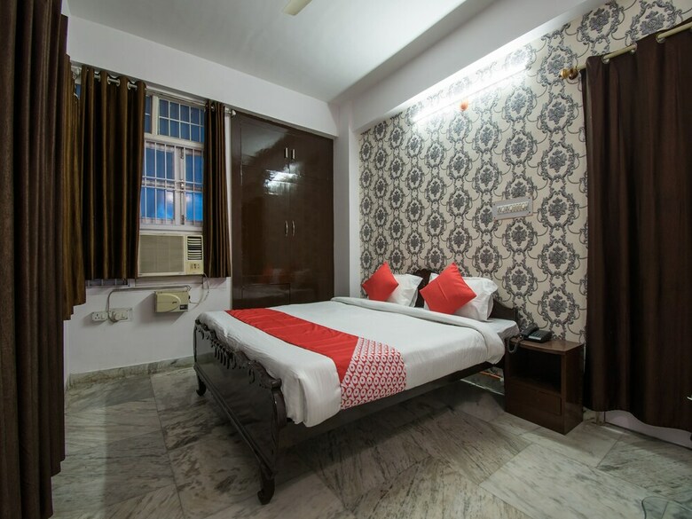 Hotel Oyo 22886 Virasat