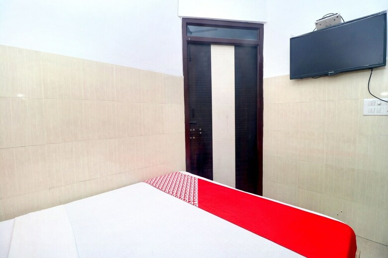 Hotel Oyo 19318 Jn Residency