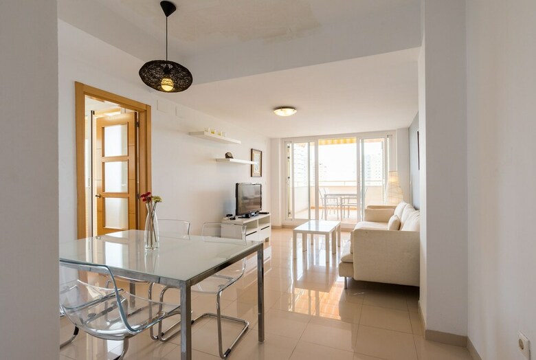 Apartamentos Malagasuite Beach Solarium & Pool