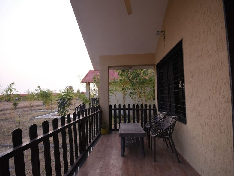 Hotel Palette- Tiger Village Resort