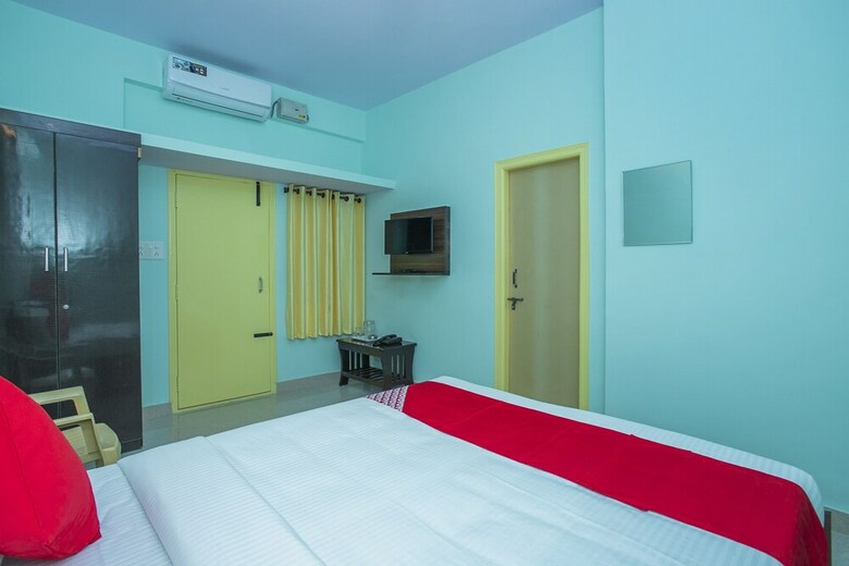 Oyo 23030 Hotel Gtv Comforts