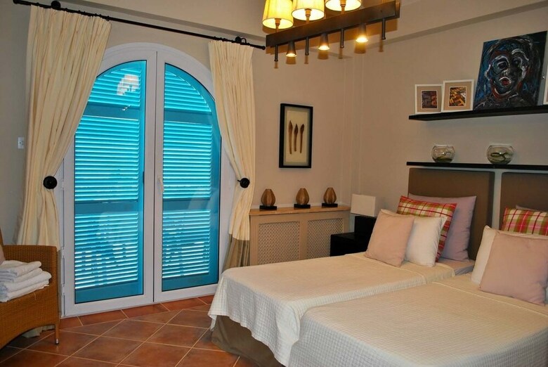 Villa Alex By Amy Villas