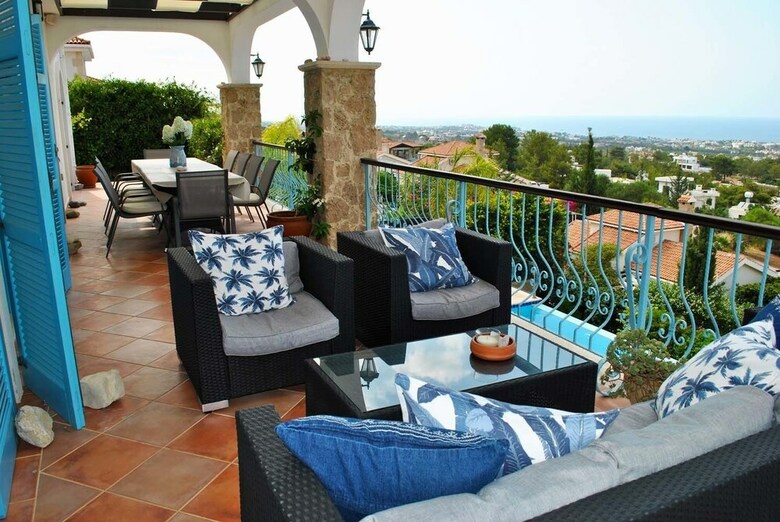Villa Alex By Amy Villas