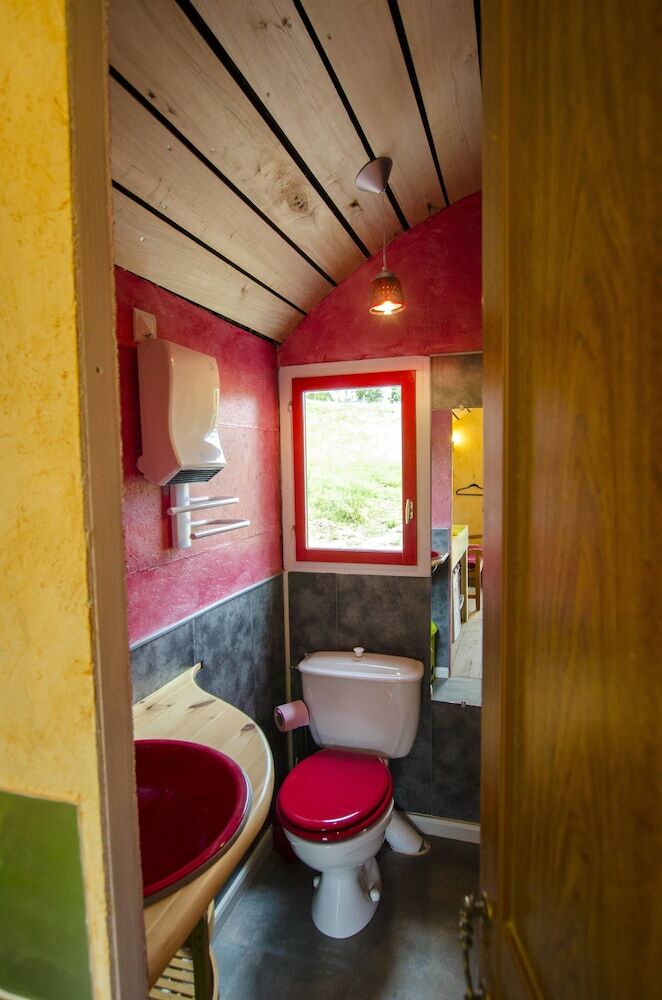Bed & Breakfast L'ecrin Du Segala - La Roulotte