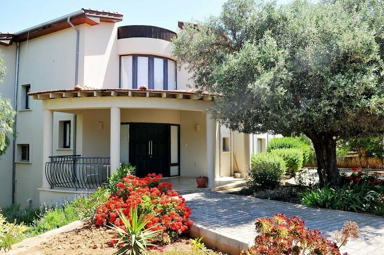 Villa Amelia By Amy Villas