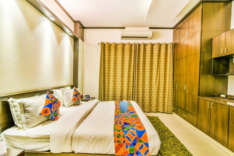 Fabhotel First Star