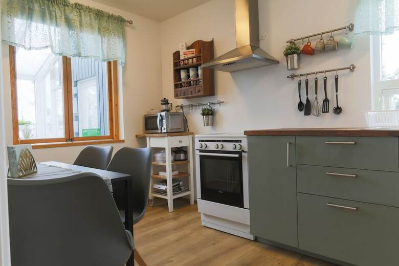 The Apartment - �bbuh�s