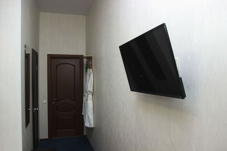 Eliseevsky Hotel