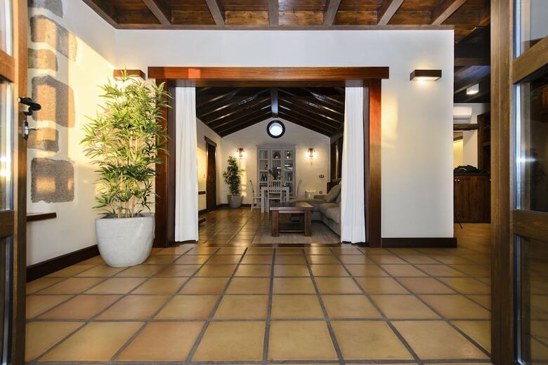 Ermita Perdomo