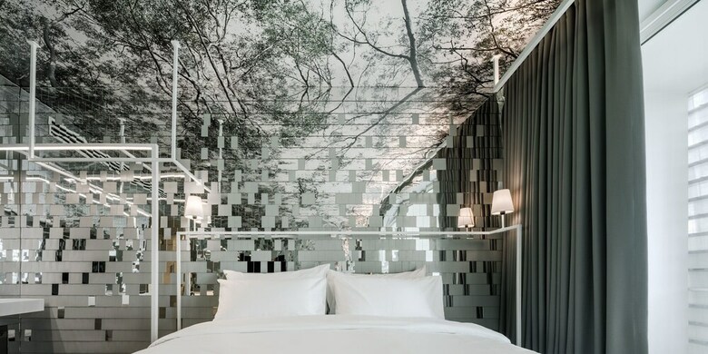 Hotel Little Shelter