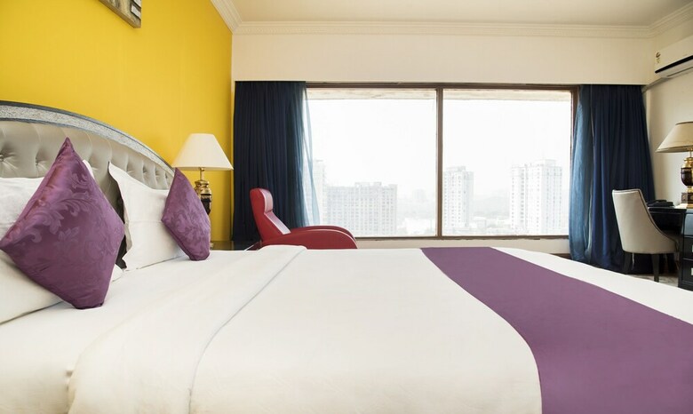 Hotel Treebo Tryst Royal Palm