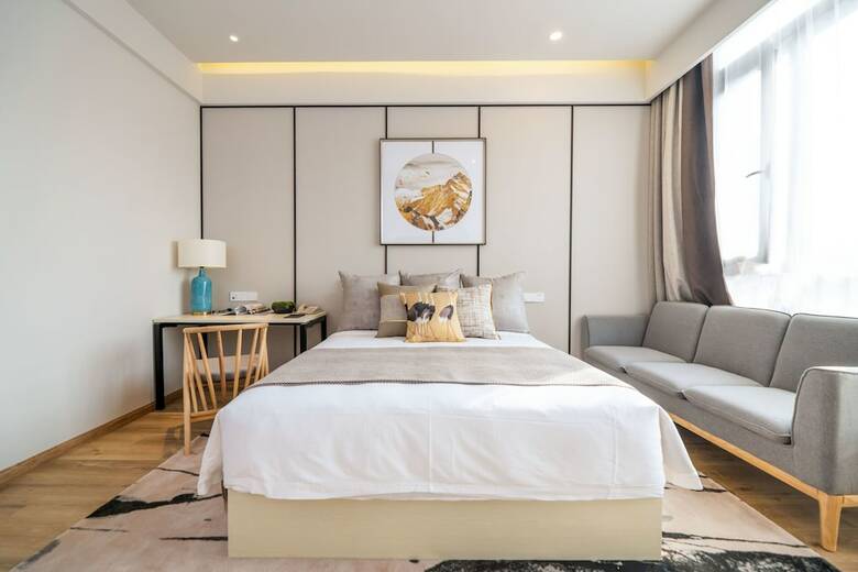 Hotel Suisse Place Shanghai