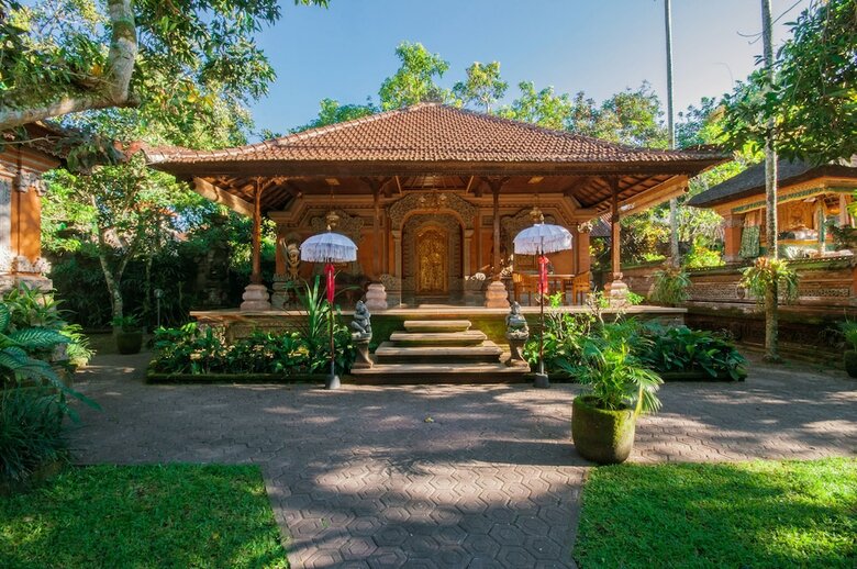 Hotel Uma Dawa Resort And Spa