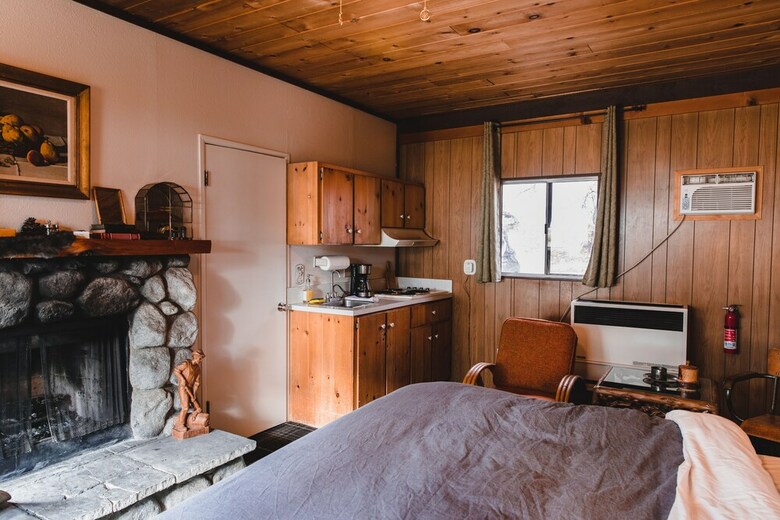Motel The Fireside Inn