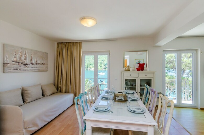 Aparthotel Villa Leona V2