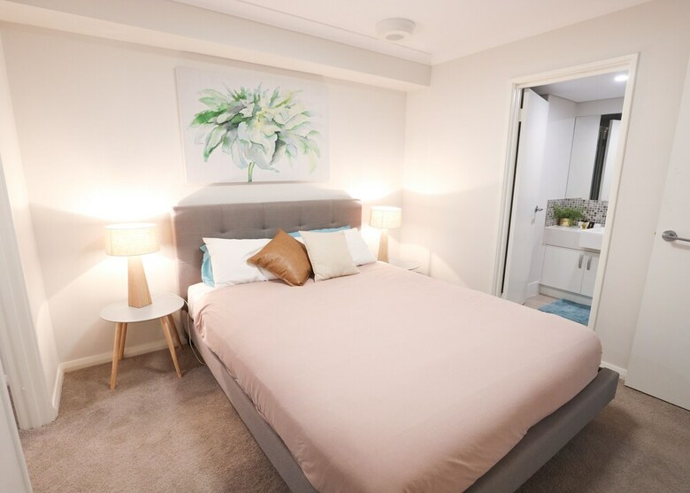 Aparthotel Lakeview Suites