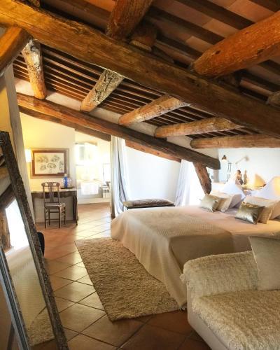 Hotel La Garriga De Castelladral