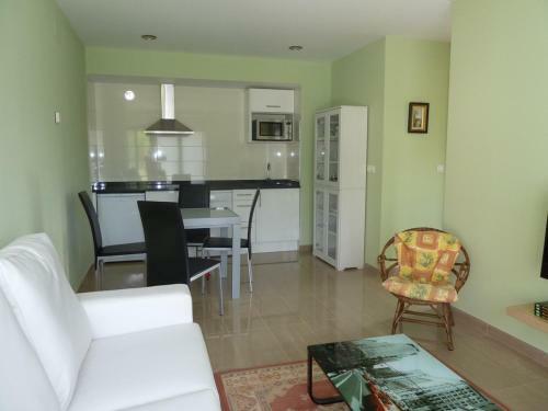 Apartamentos Arcos Del Esva