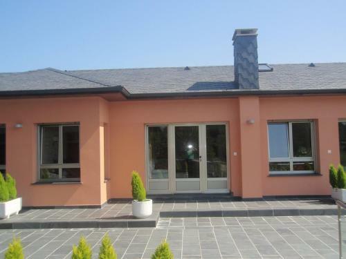 Apartamentos Arcos Del Esva