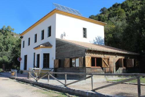 Hostal Estancion De Coripe Via Verde De La Sierra