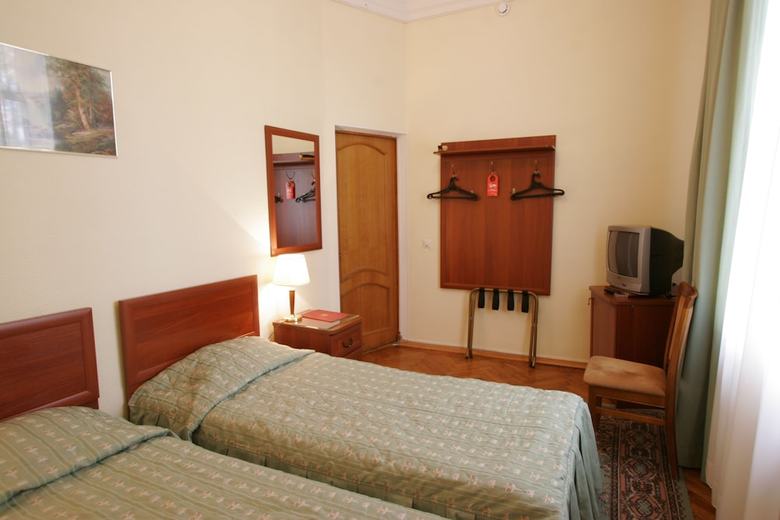 Los Hotel