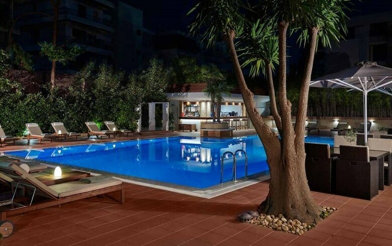 Aparthotel Q Suites Preveza