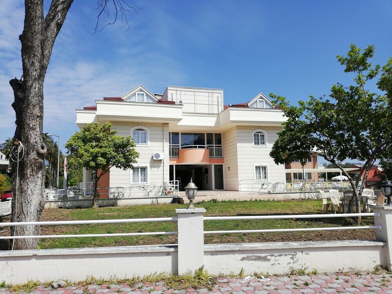 Savrose Suite Hotel