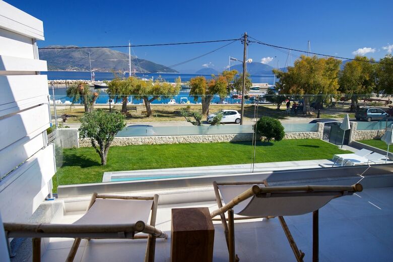 Aparthotel Alancia Suites